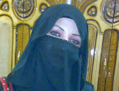 <b>سعودية اقيم فى  مدينة مكة ابحث عن زوج خليجي لم يسبق له الزواج</b>