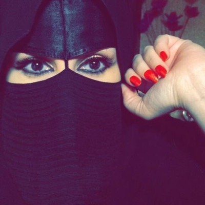 <b>سعودية لم يسبق لي الزواج ابحث عن زوج محافظ على العادات والتقاليد</b>